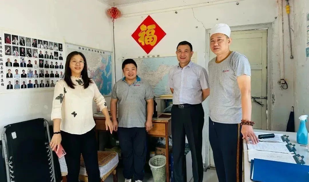 【新闻】情满中秋  爱在Hjc gcgc08—工会发展“庆中秋、迎国庆”走访慰问活动